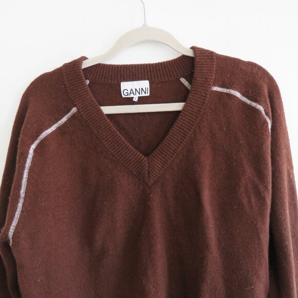 GANNI Wool Blend V Neck Sweater in Chocolate Brown Academia Preppy Quiet Luxury - Picture 4 of 12